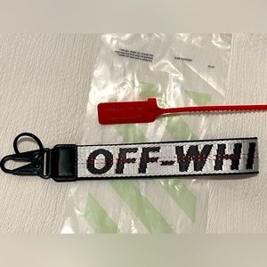 Off White Keychain/Key Holder